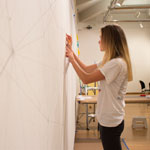 girl_drawing_on_wall