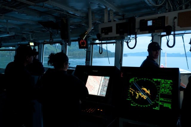 ship command photo by NOAA on Unsplash