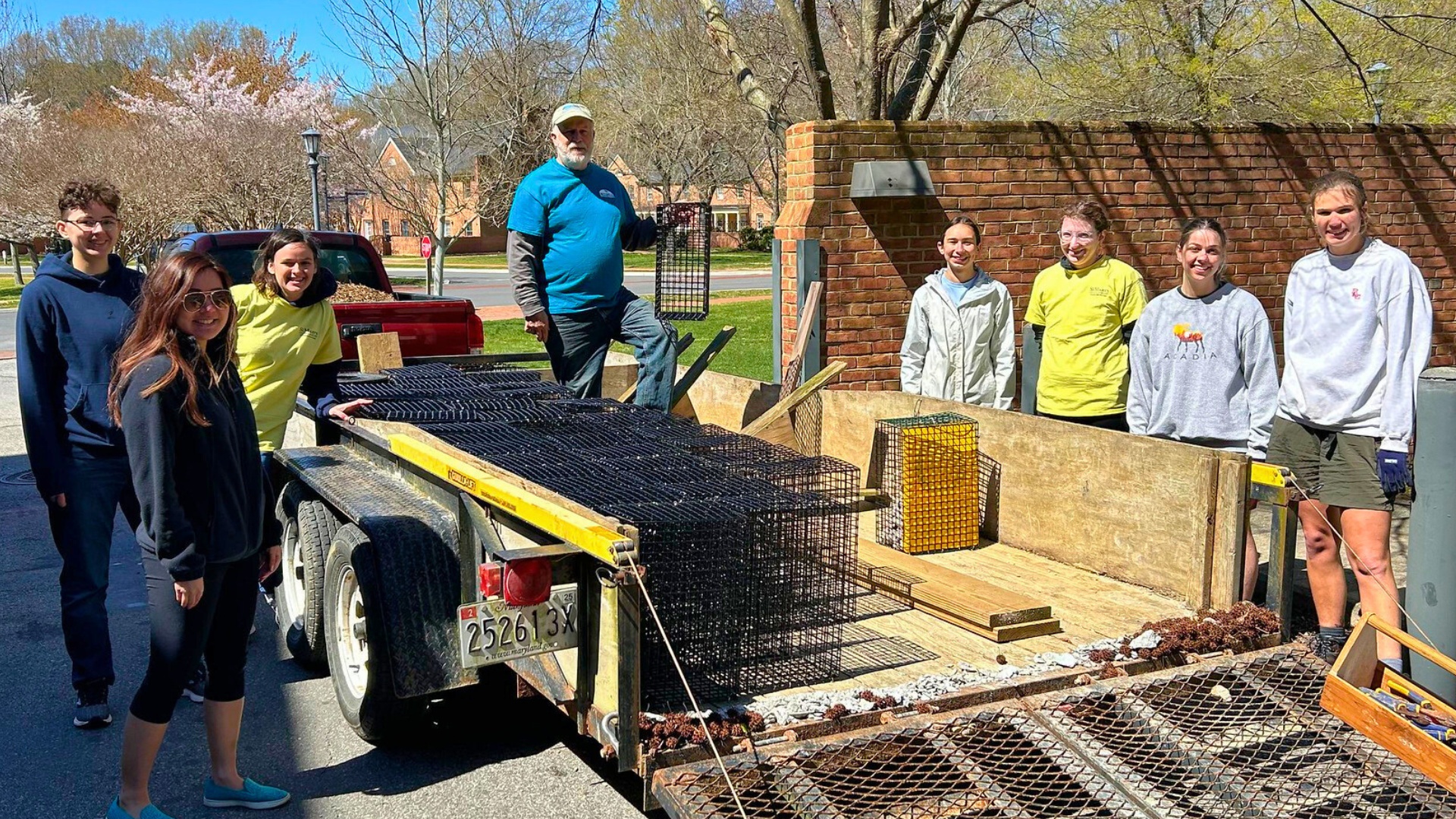SMCM Volunteers assemble to build oyster cages!