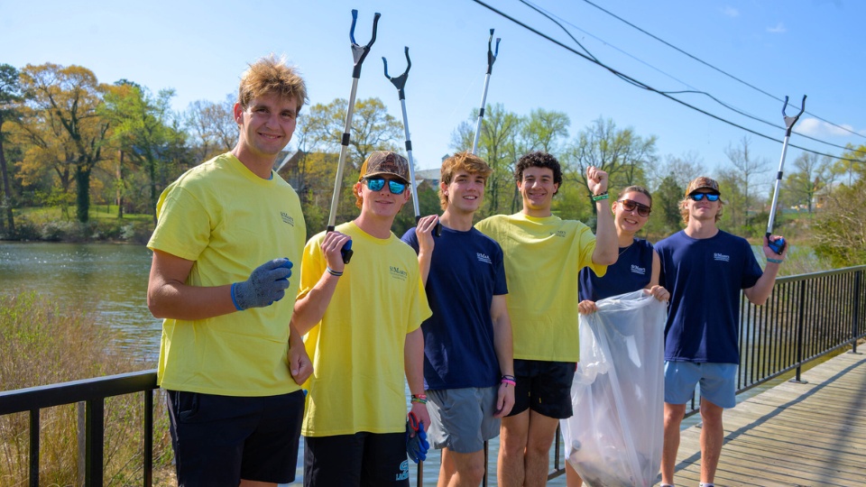 Clean up the shoreline with us