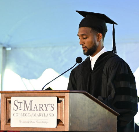 Baltimore Mayor Brandon Scott '06 speaking at the 2026 commencement at St. Mary's College of Maryland