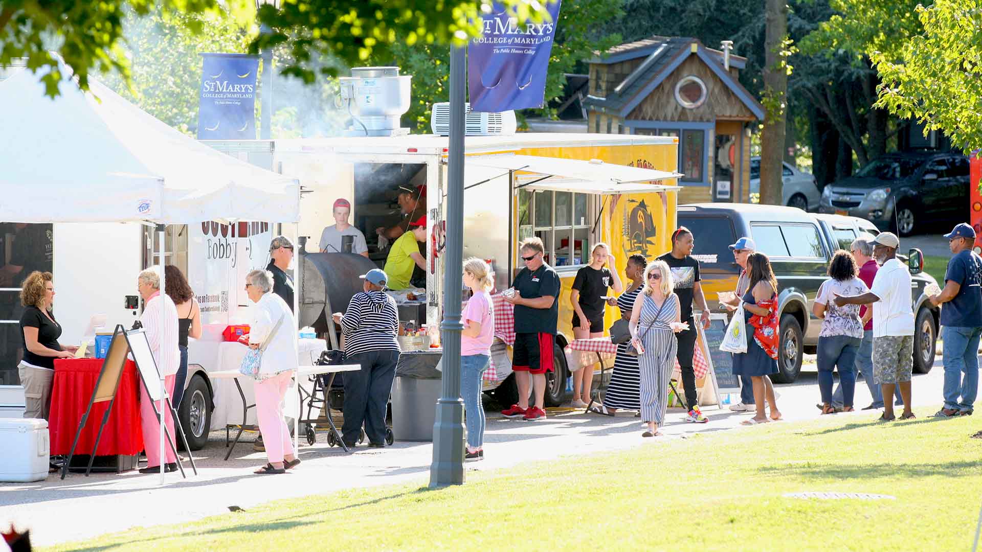 Local vendors at the 2022 Mulberry Music Festival Local vendors at the 2022 Mulberry Music Festival